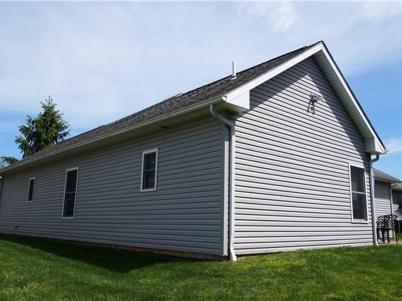 1166 Cobblestone Drive, Tallmadge, OH 44278 Photo 4