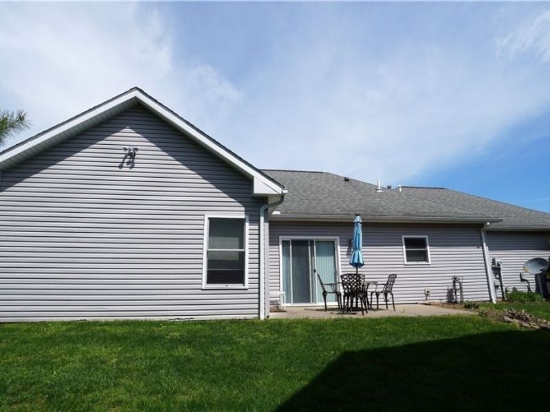 1166 Cobblestone Drive, Tallmadge, OH 44278 Photo 5