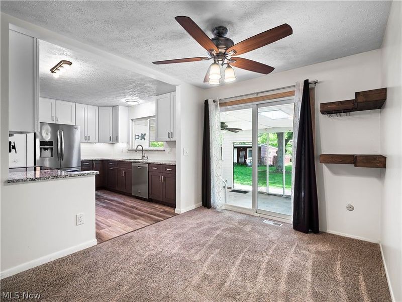 8590 Fairlane Drive, Olmsted Falls, OH 44138 Photo 9