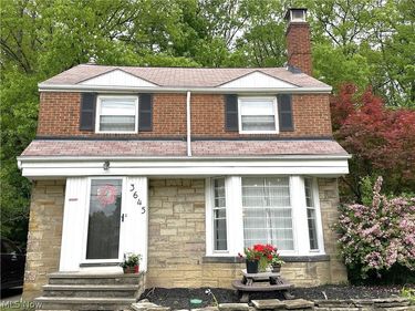 3645 Meadowbrook Boulevard, University Heights, OH 44118