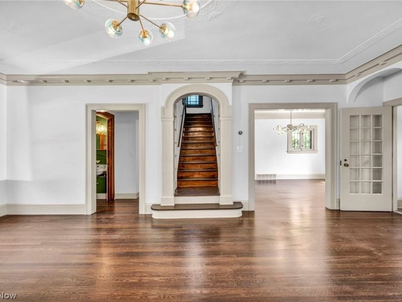 3007 Edgehill Road, Cleveland Heights, OH 44118 Photo 10