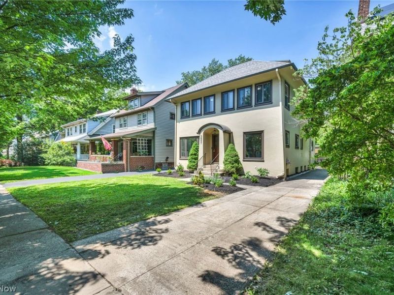 3007 Edgehill Road, Cleveland Heights, OH 44118 Photo 2