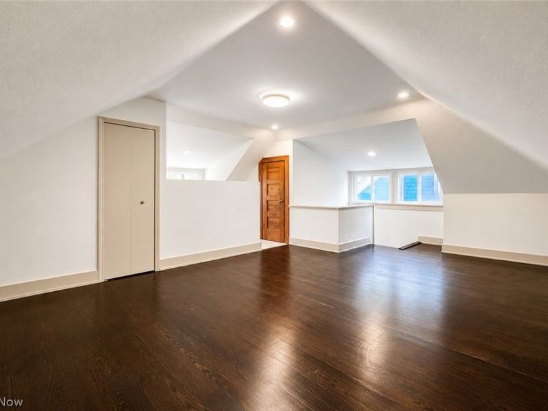 3007 Edgehill Road, Cleveland Heights, OH 44118 Photo 34