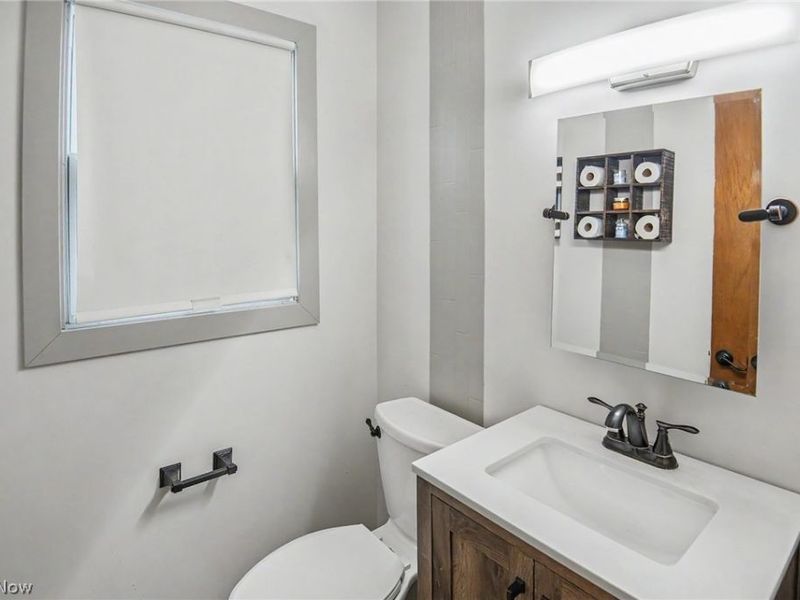 120 Winter Lane, Cortland, OH 44410 Photo 12
