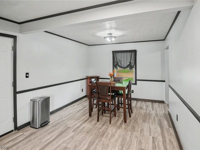 120 Winter Lane, Cortland, OH 44410 Photo 7