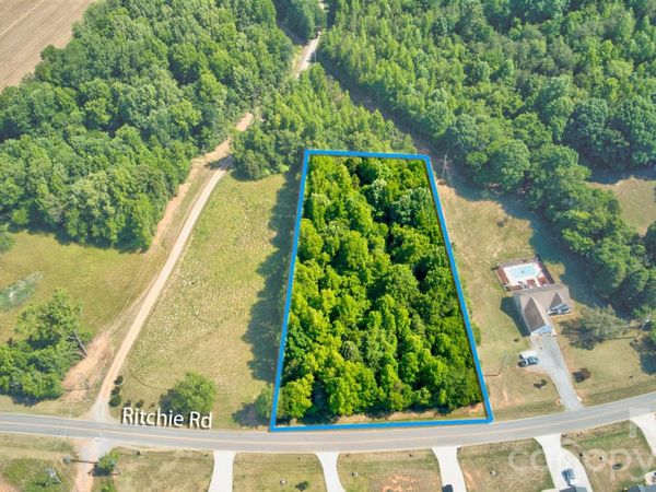 000 Ritchie Road , Lincolnton, NC 28092