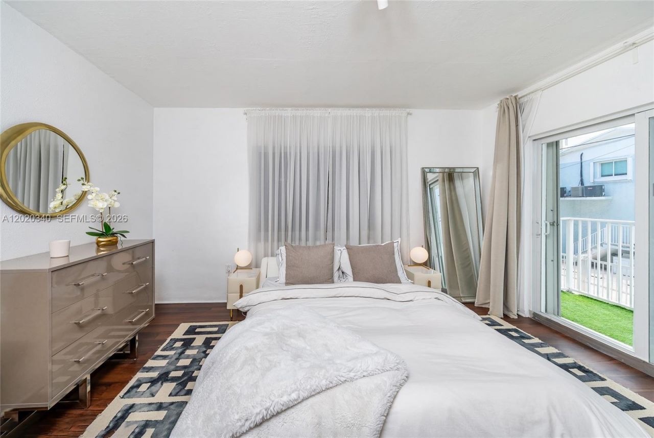 1420 Pennsylvania Ave , Unit 201, Miami Beach, FL 33139 Photo