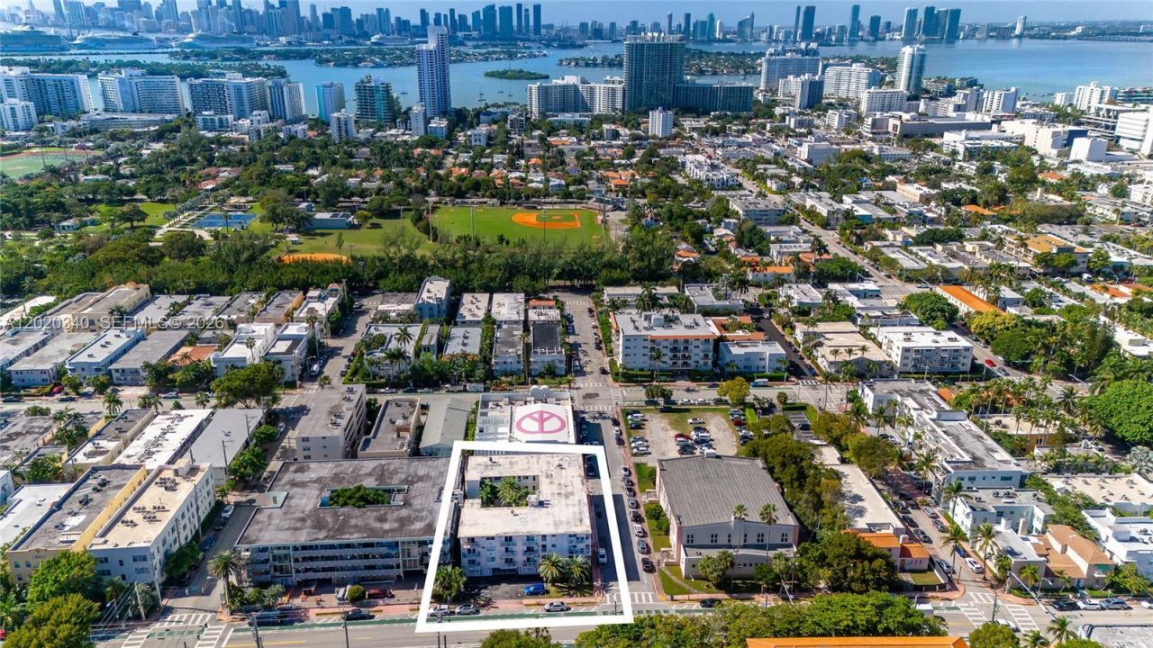 1420 Pennsylvania Ave , Unit 201, Miami Beach, FL 33139 Photo