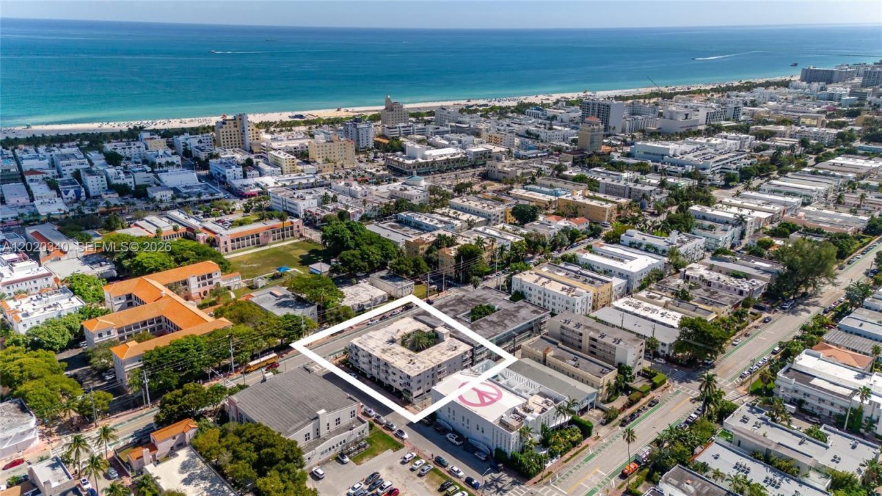1420 Pennsylvania Ave , Unit 201, Miami Beach, FL 33139 Photo