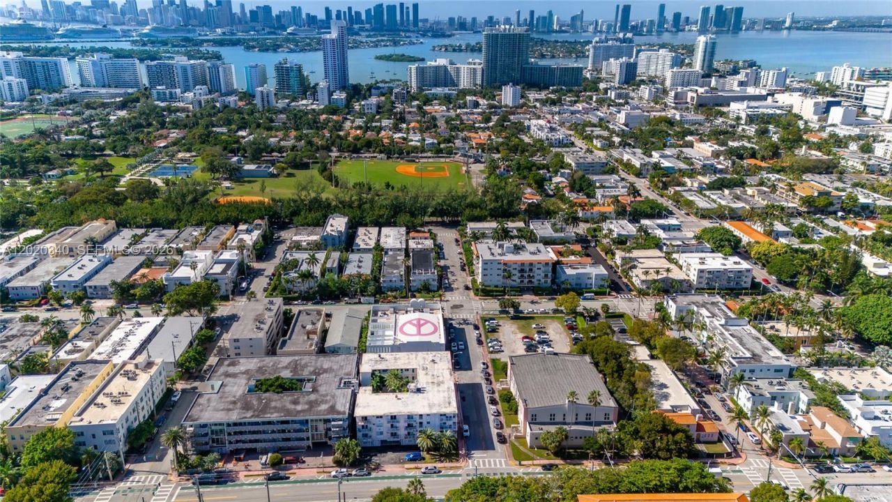 1420 Pennsylvania Ave , Unit 201, Miami Beach, FL 33139 Photo