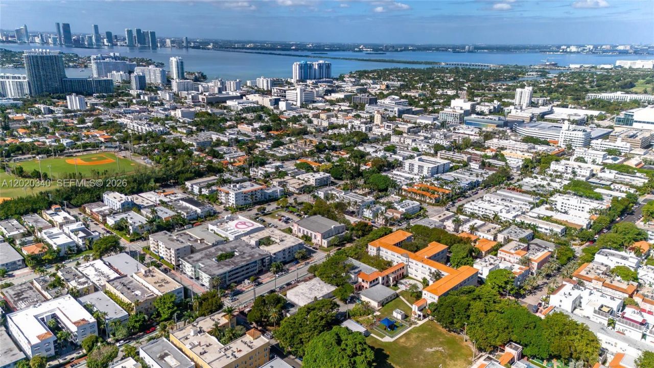 1420 Pennsylvania Ave , Unit 201, Miami Beach, FL 33139 Photo