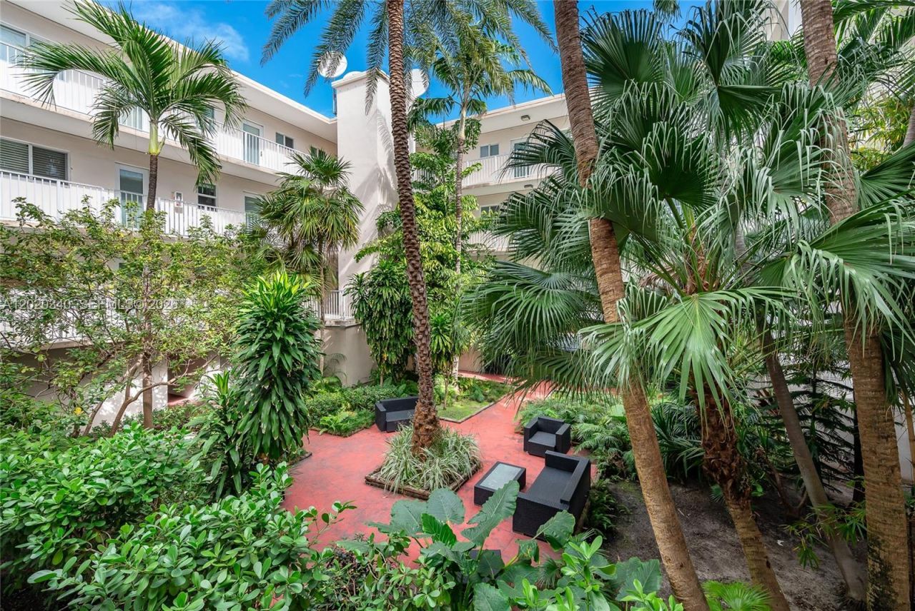 1420 Pennsylvania Ave , Unit 201, Miami Beach, FL 33139 Photo