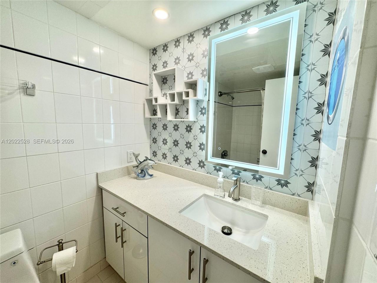 230 174th St , Unit 2316, Sunny Isles Beach, FL 33160 Photo