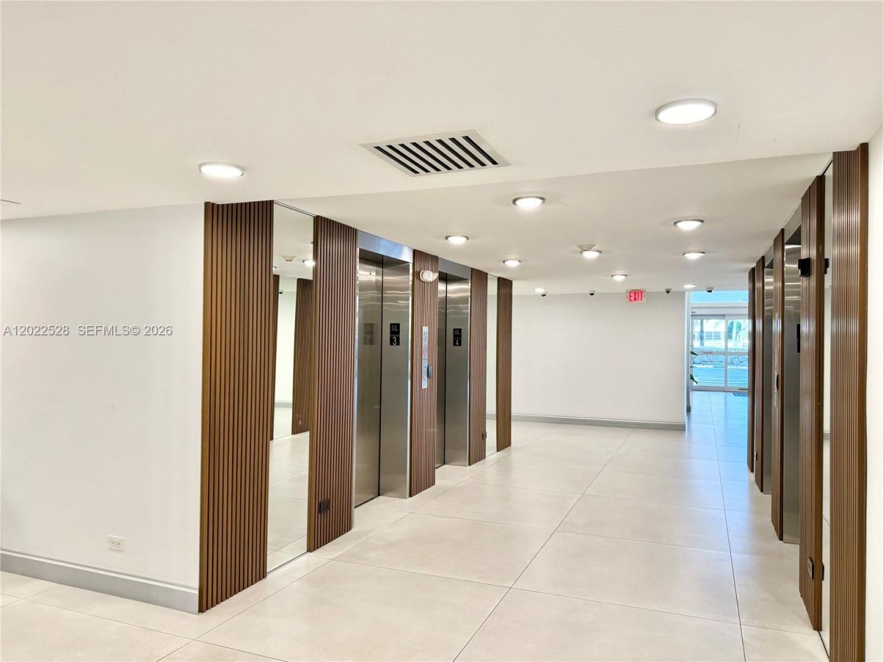 230 174th St , Unit 2316, Sunny Isles Beach, FL 33160 Photo