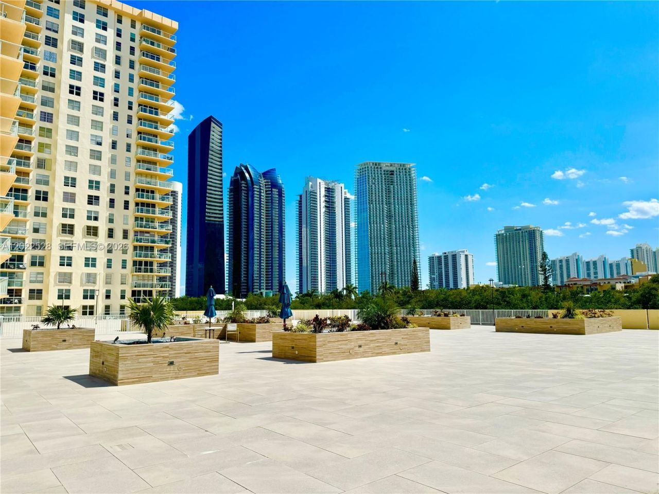 230 174th St , Unit 2316, Sunny Isles Beach, FL 33160 Photo