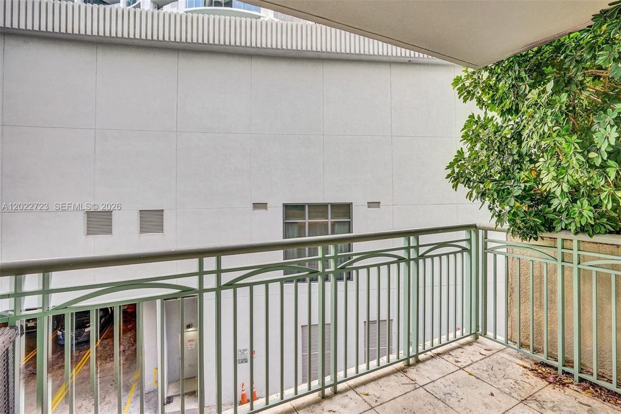 3400 SW 27th Ave , Unit 206, Miami, FL 33133 Photo
