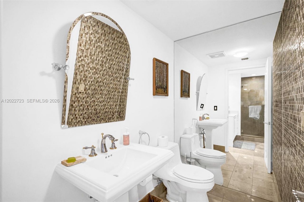 3400 SW 27th Ave , Unit 206, Miami, FL 33133 Photo