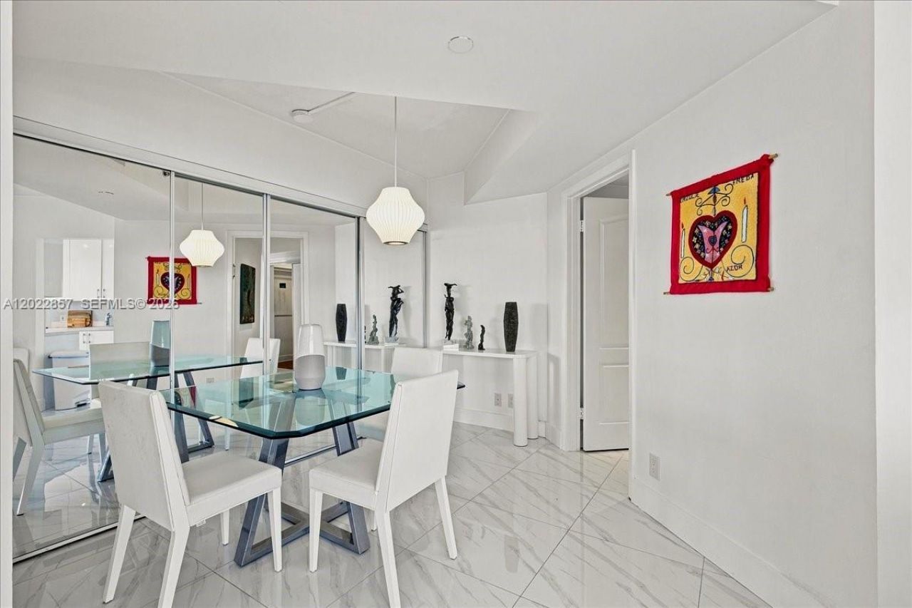20185 E Country Club Dr, Unit 1104, Aventura, FL 33180 Photo