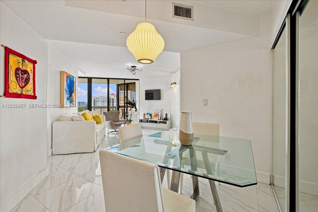 20185 E Country Club Dr, Unit 1104, Aventura, FL 33180 Photo