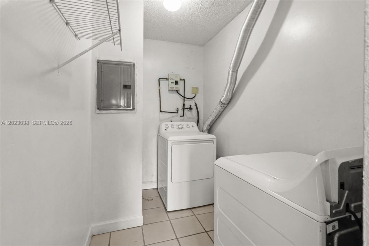28214 SW 143rd Ct , Homestead, FL 33033 Photo