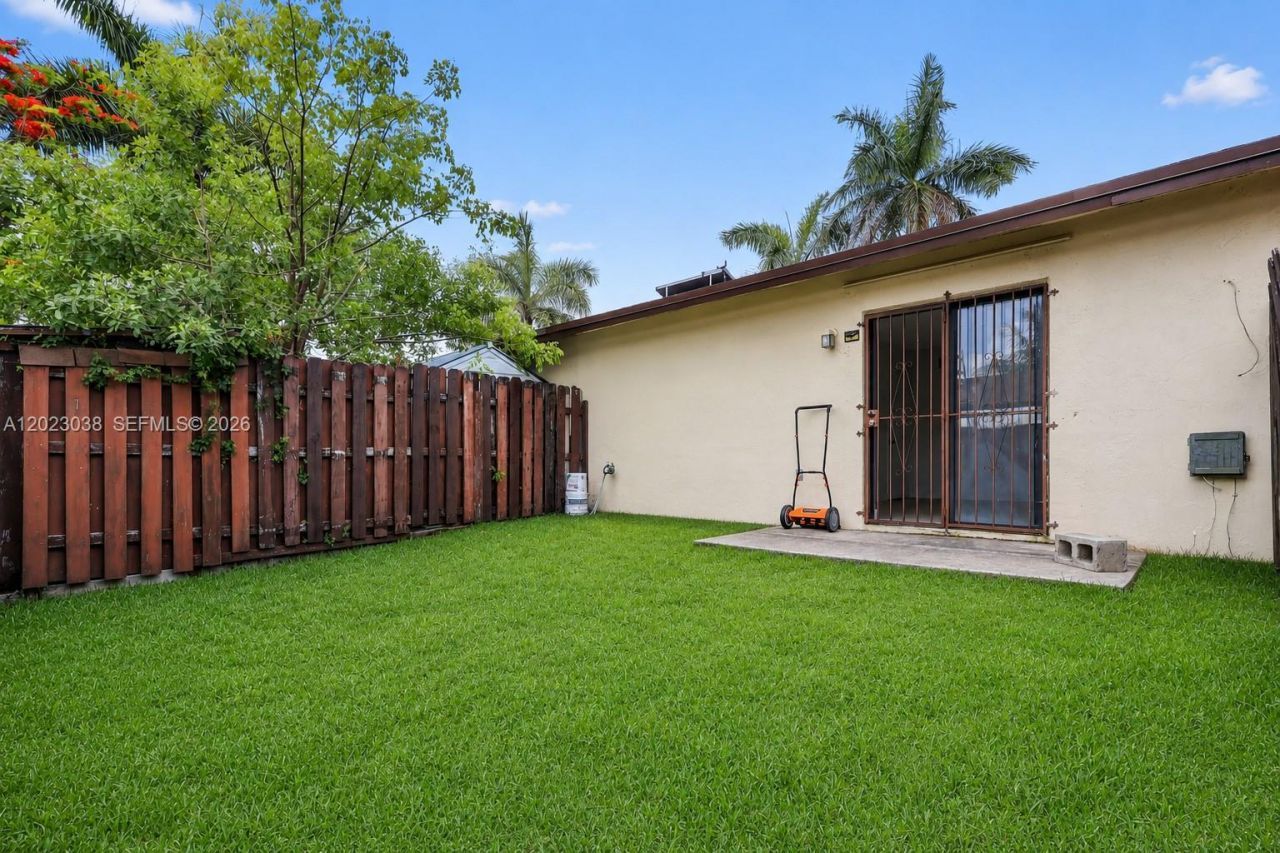 28214 SW 143rd Ct , Homestead, FL 33033 Photo