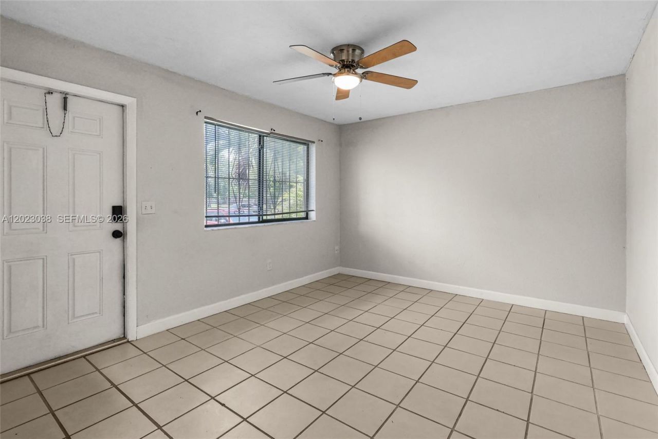 28214 SW 143rd Ct , Homestead, FL 33033 Photo