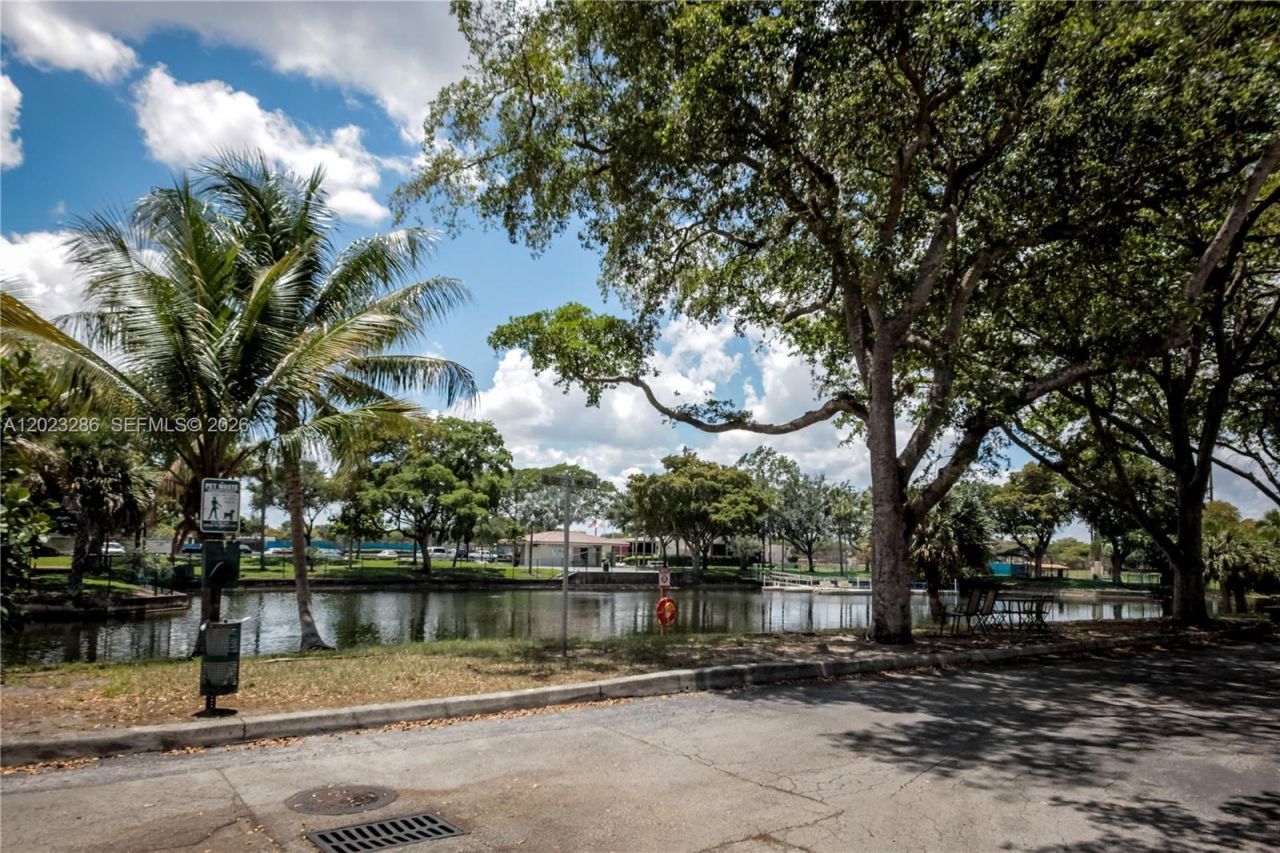 6380 Jack Rabbit Ln , Miami Lakes, FL 33014 Photo