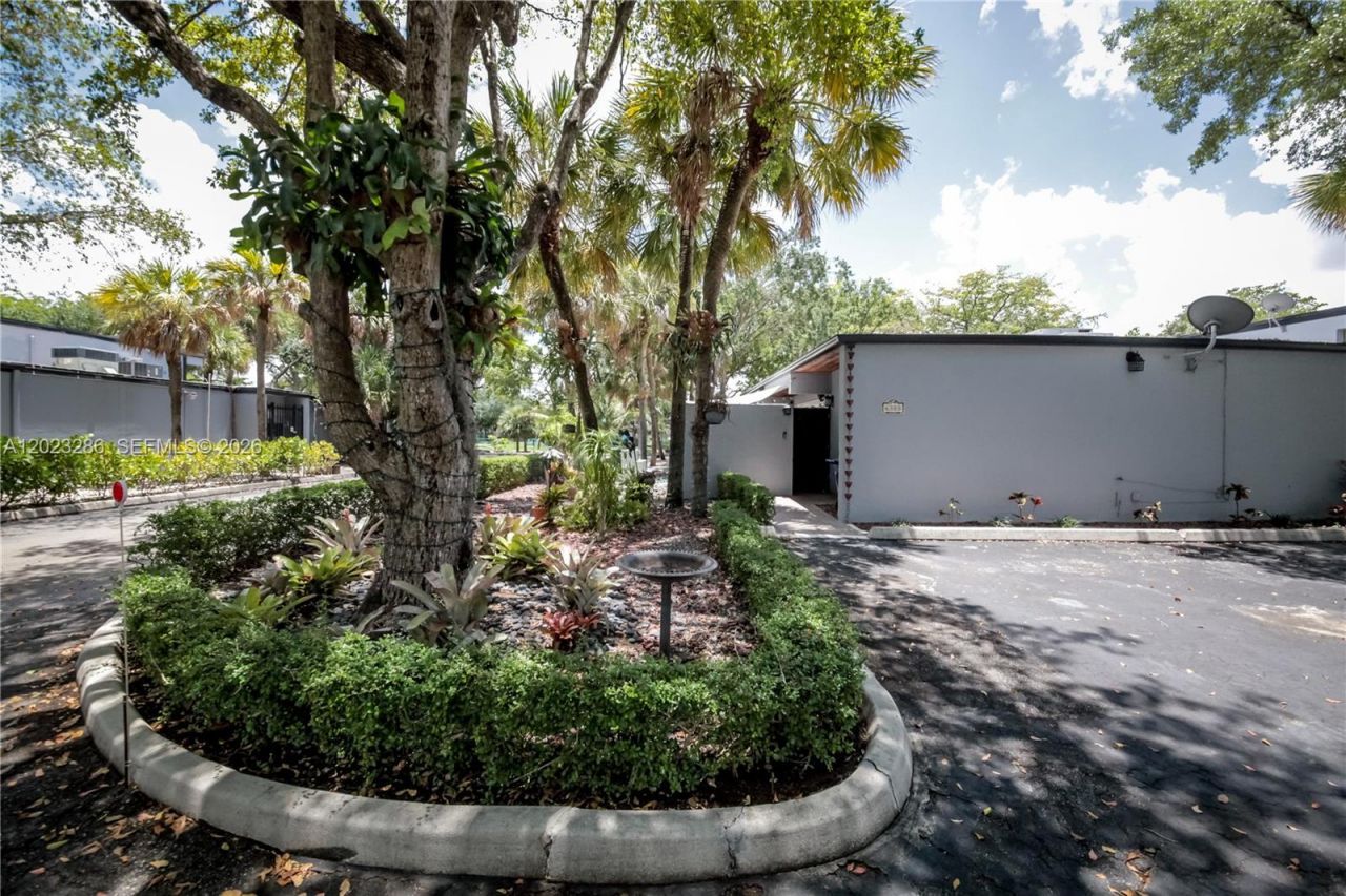6380 Jack Rabbit Ln , Miami Lakes, FL 33014 Photo