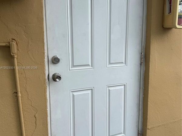 4871 W Flagler St , Unit 6, Miami, FL 33134