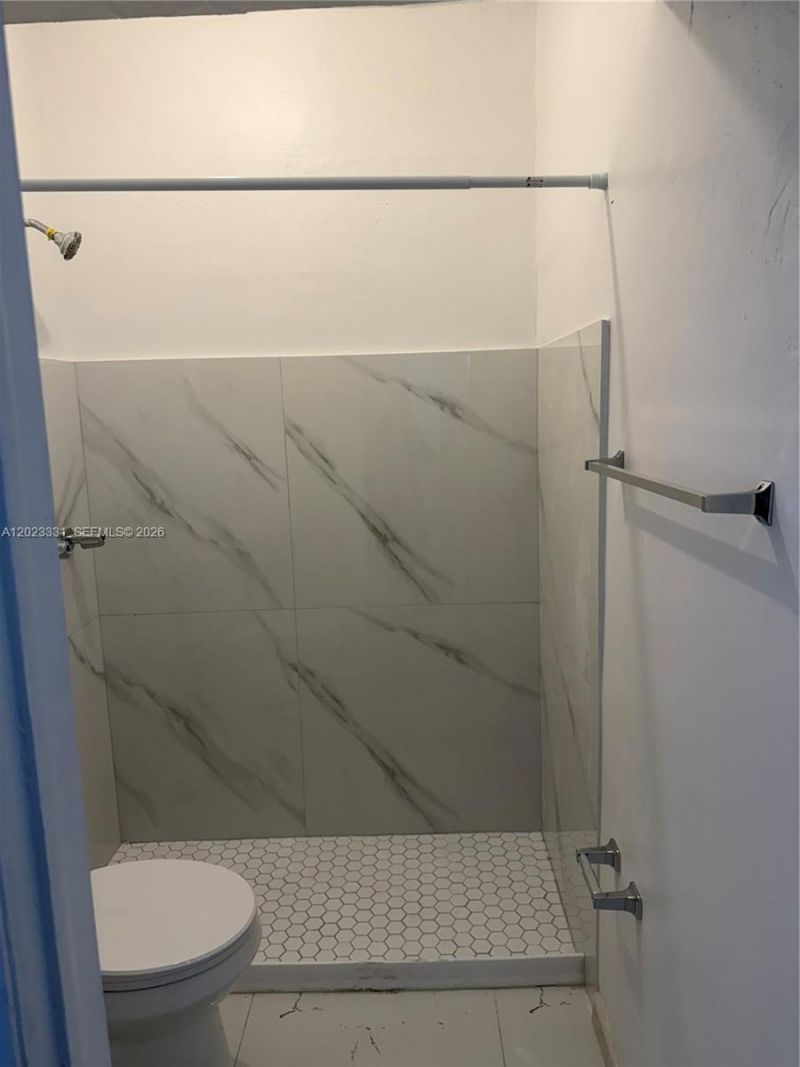 4871 W Flagler St, Unit 6, Miami, FL 33134 Photo