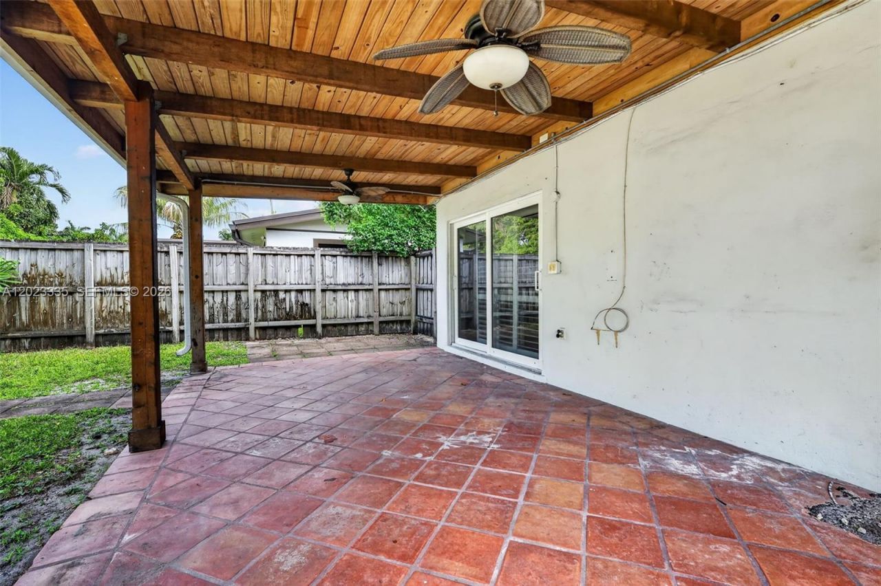 2030 N 57th Ter , Hollywood, FL 33021 Photo