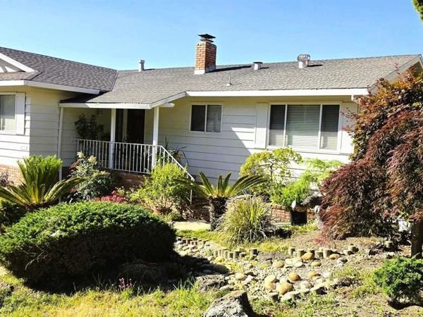 251 Rishell Dr, Oakland, CA 94619
