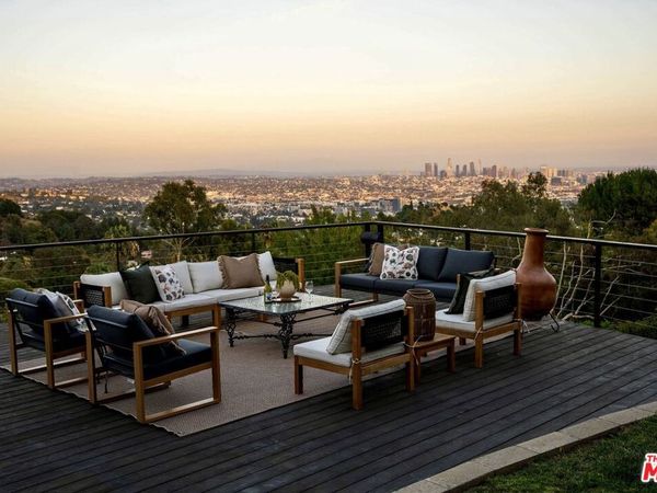 2660 Larmar Road, Los Angeles, CA 90068