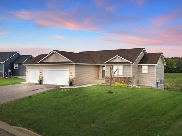 603 Grouse Way , New Richmond, WI 54017
