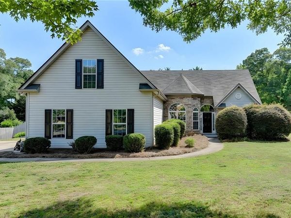 1201 Bridge Crest Drive , Winder, GA 30680