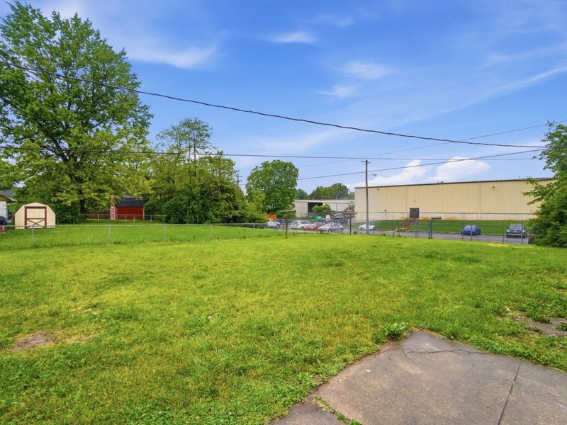 1923 Portage Path, Springfield, OH 45506 Photo 36