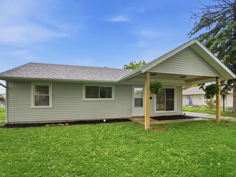 1923 Portage Path, Springfield, OH 45506 Photo 4