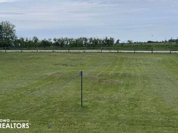 813 Lakeshore Drive, Melrose IA, Melrose, IA 52581