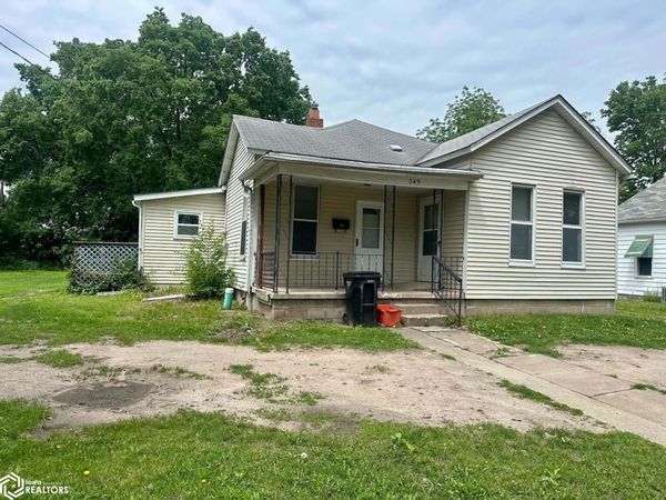 249 S Davis Street, Ottumwa, IA 52501