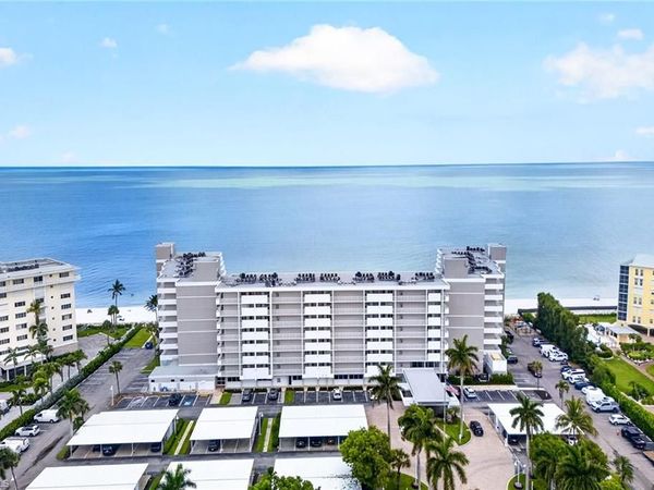 3443 Gulf Shore BLVD N, Unit 607, NAPLES, FL 34103
