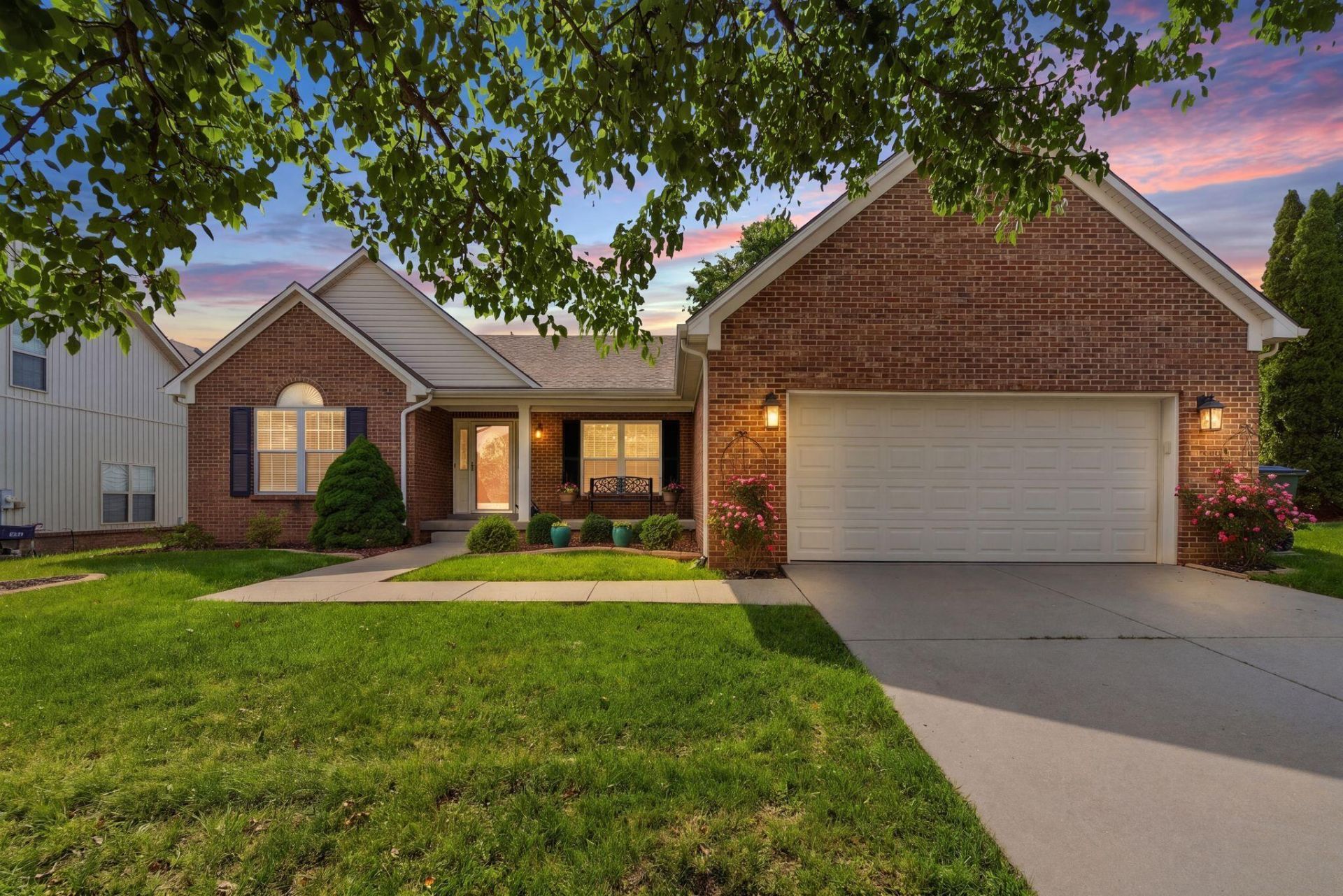 3136 Majestic View Walk, Lexington, KY 40511 Main Photo