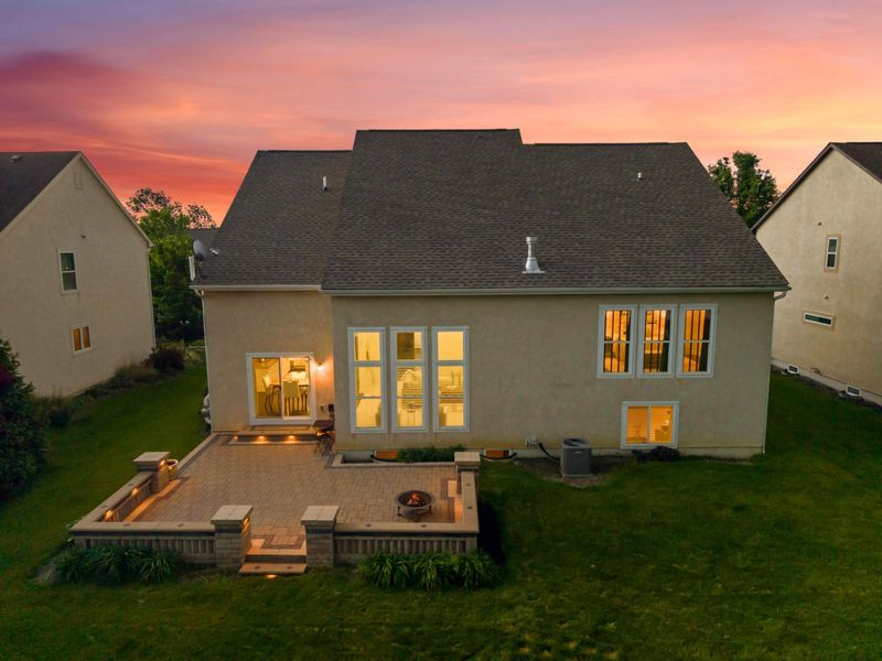3930 Hickory Rock Drive, Powell, OH 43065 Photo 14