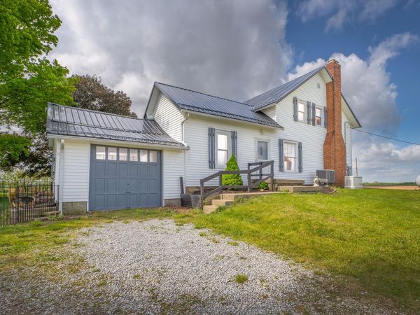 6520 Hall Road , Centerburg, OH 43011