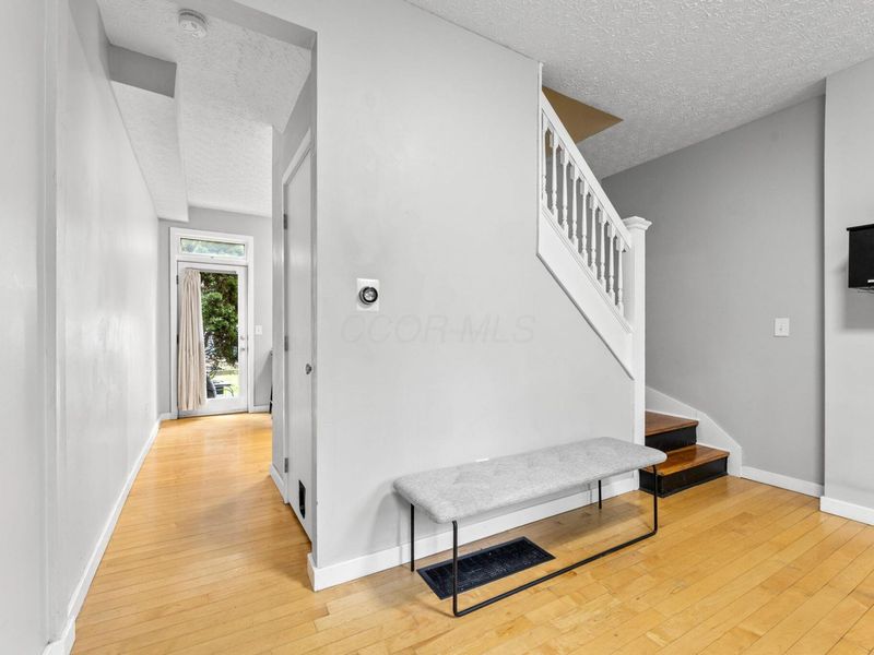 1092 Highland Street, Columbus, OH 43201 Photo 8