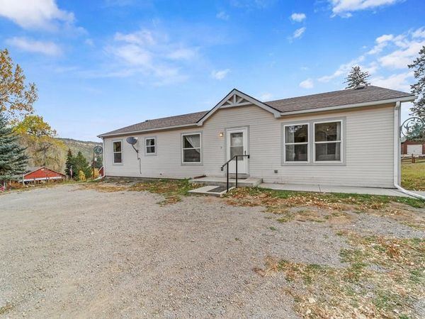 8906 Grand Ave, Beulah, CO 81023