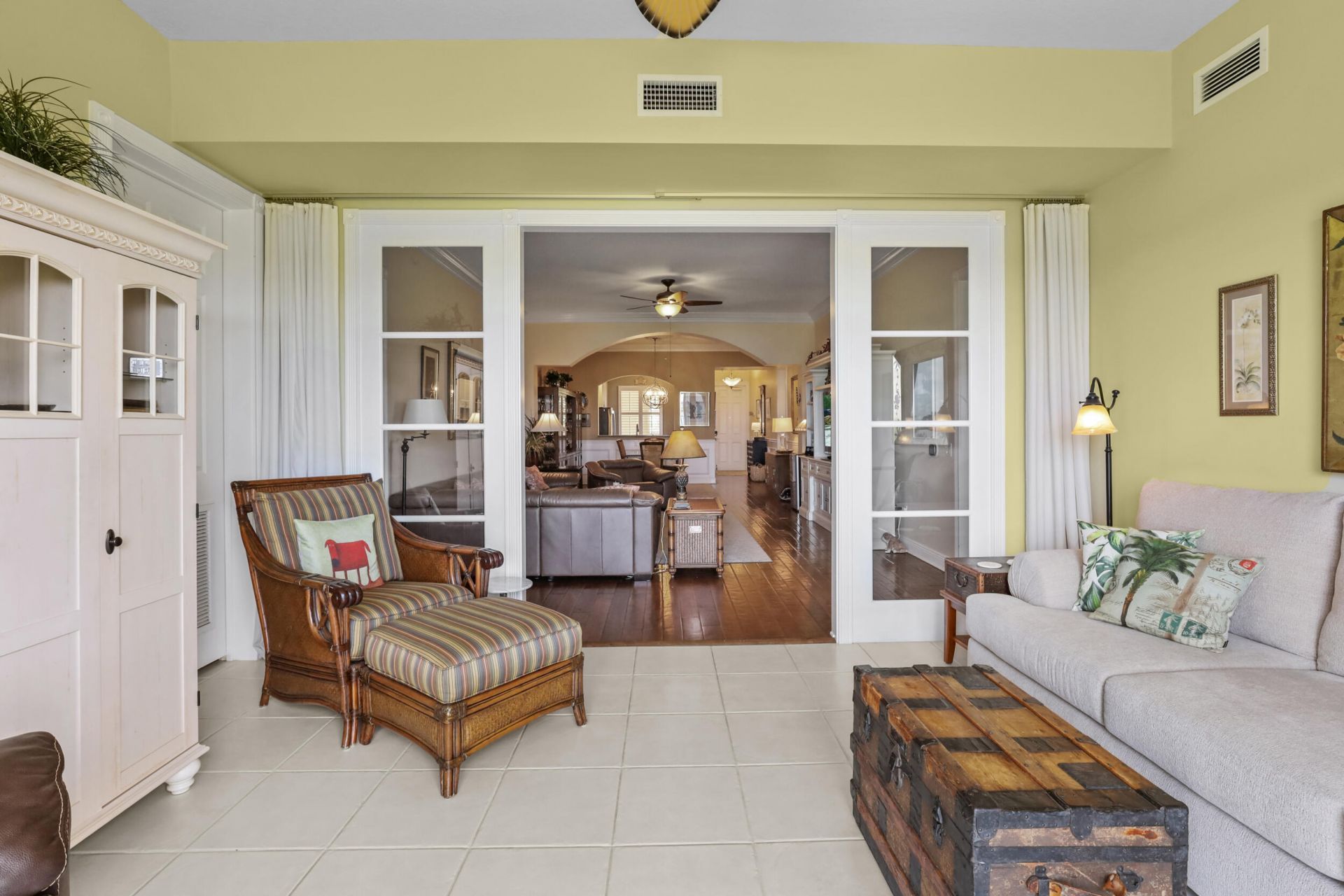 25 Harbour Isle Dr W, Unit 205, Fort Pierce, FL 34949 Photo