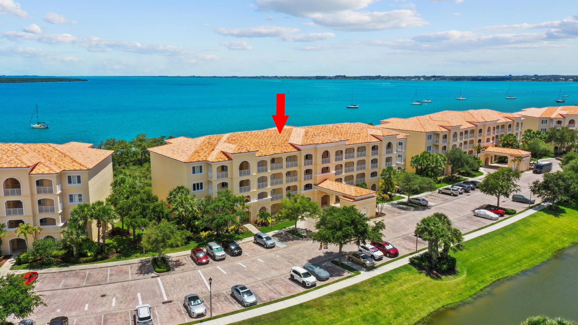 25 Harbour Isle Dr W, Unit 205, Fort Pierce, FL 34949 Photo
