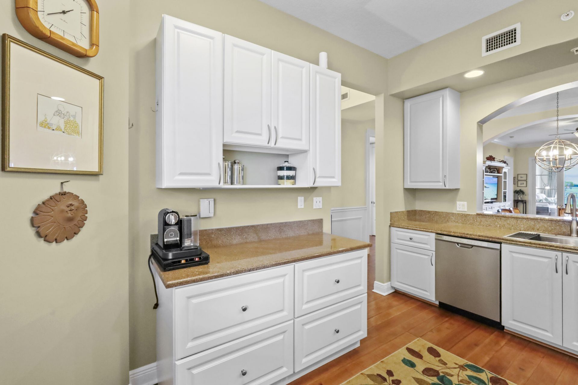25 Harbour Isle Dr W, Unit 205, Fort Pierce, FL 34949 Photo