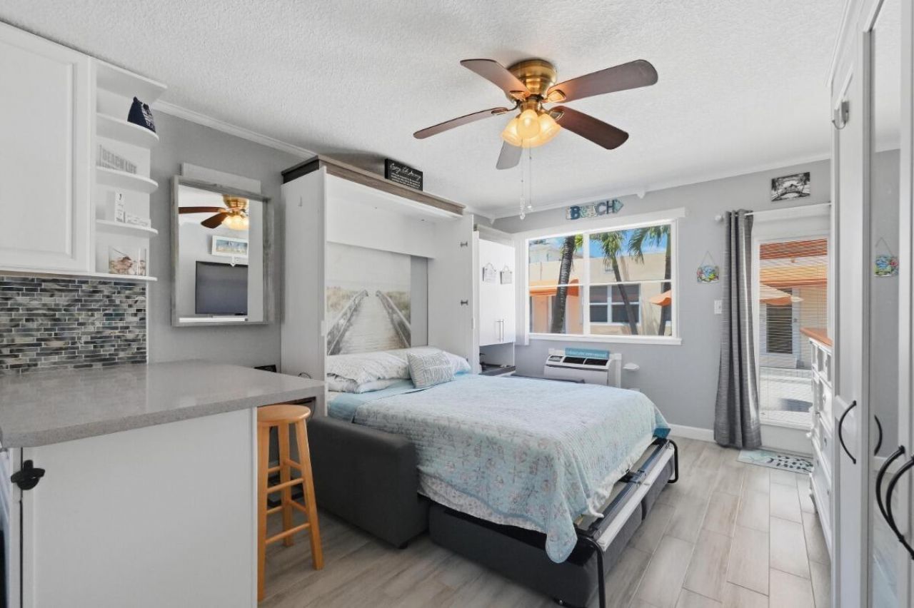 330 Arthur Street, Unit 119, Hollywood, FL 33019 Photo