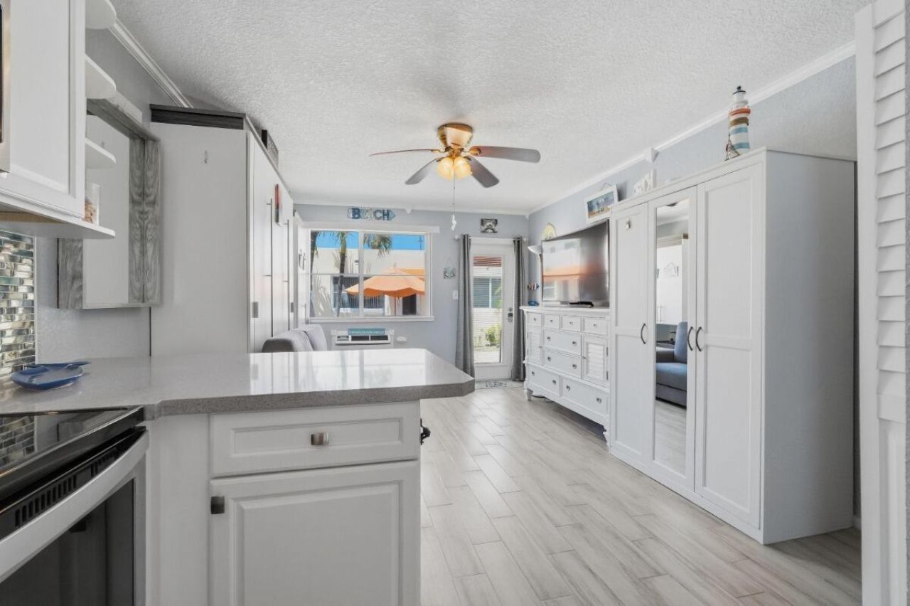 330 Arthur Street, Unit 119, Hollywood, FL 33019 Photo